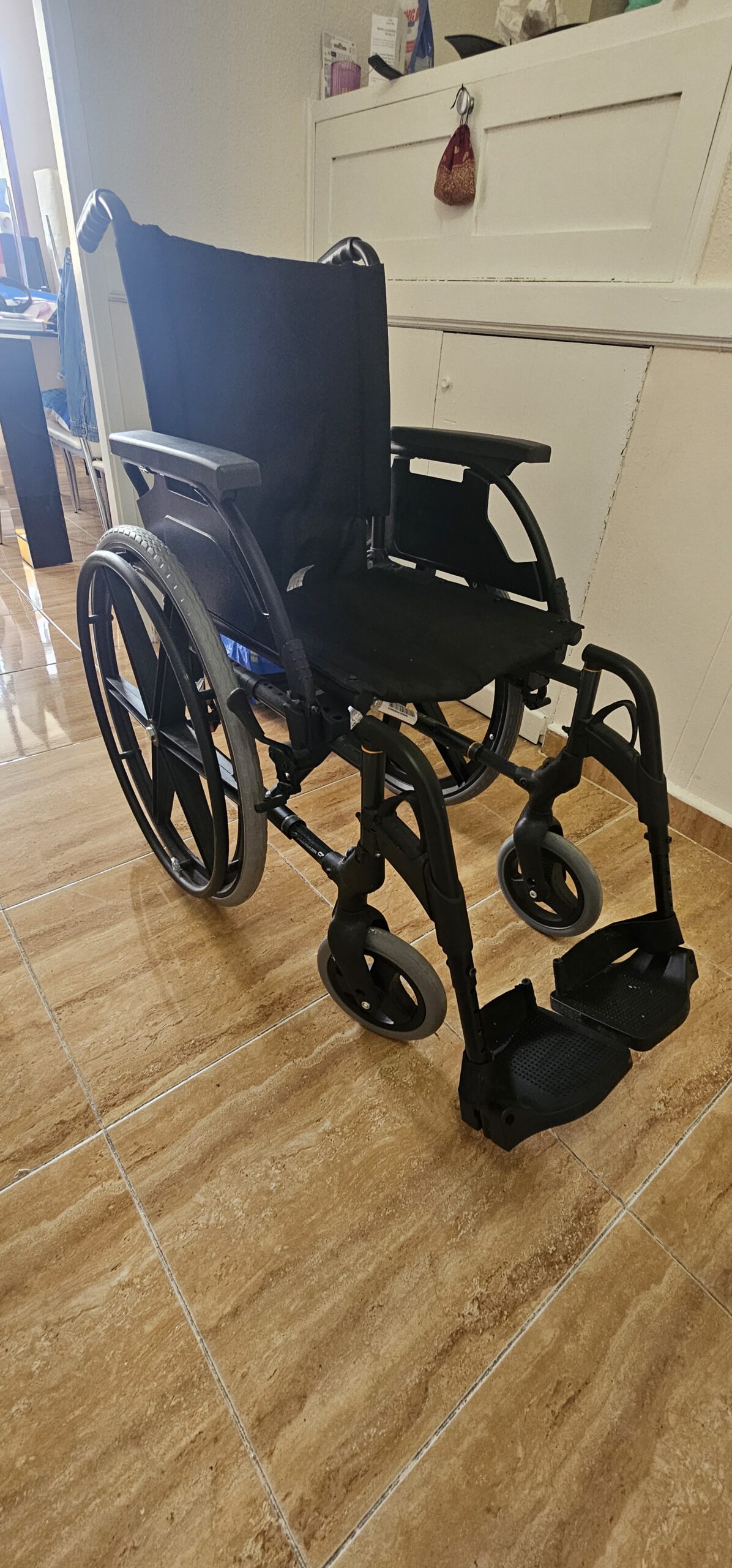 Silla de ruedas en perfecto estado.