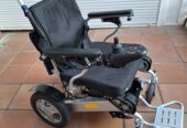 Silla de ruedas eléctrica plegable de ocasión
