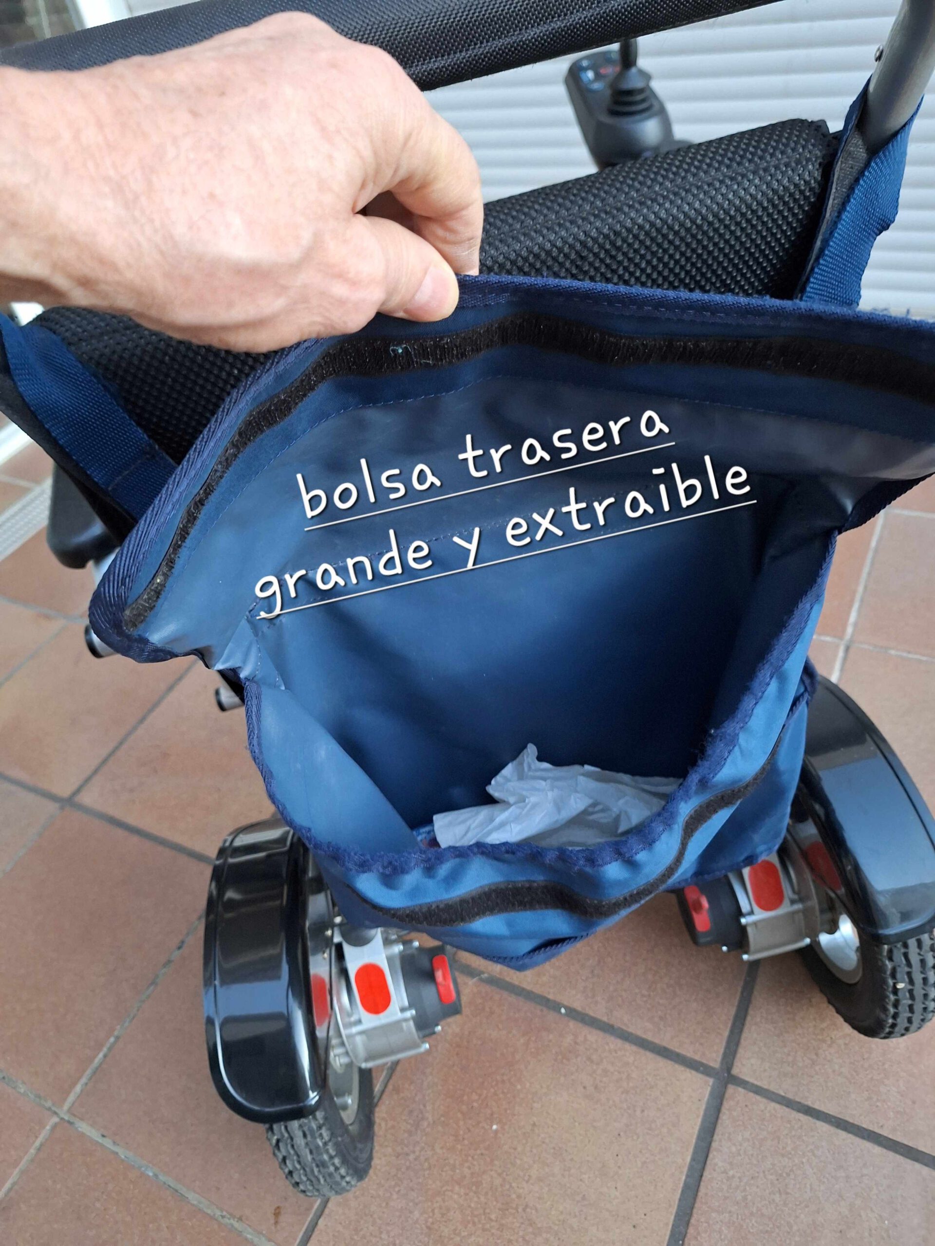 Silla de ruedas eléctrica plegable de ocasión