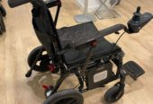Silla de ruedas eléctrica de carbono seminueva