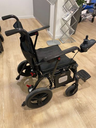Silla de ruedas eléctrica de carbono seminueva