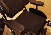 Silla eléctrica hasta 150Kg con respaldar ajustable.