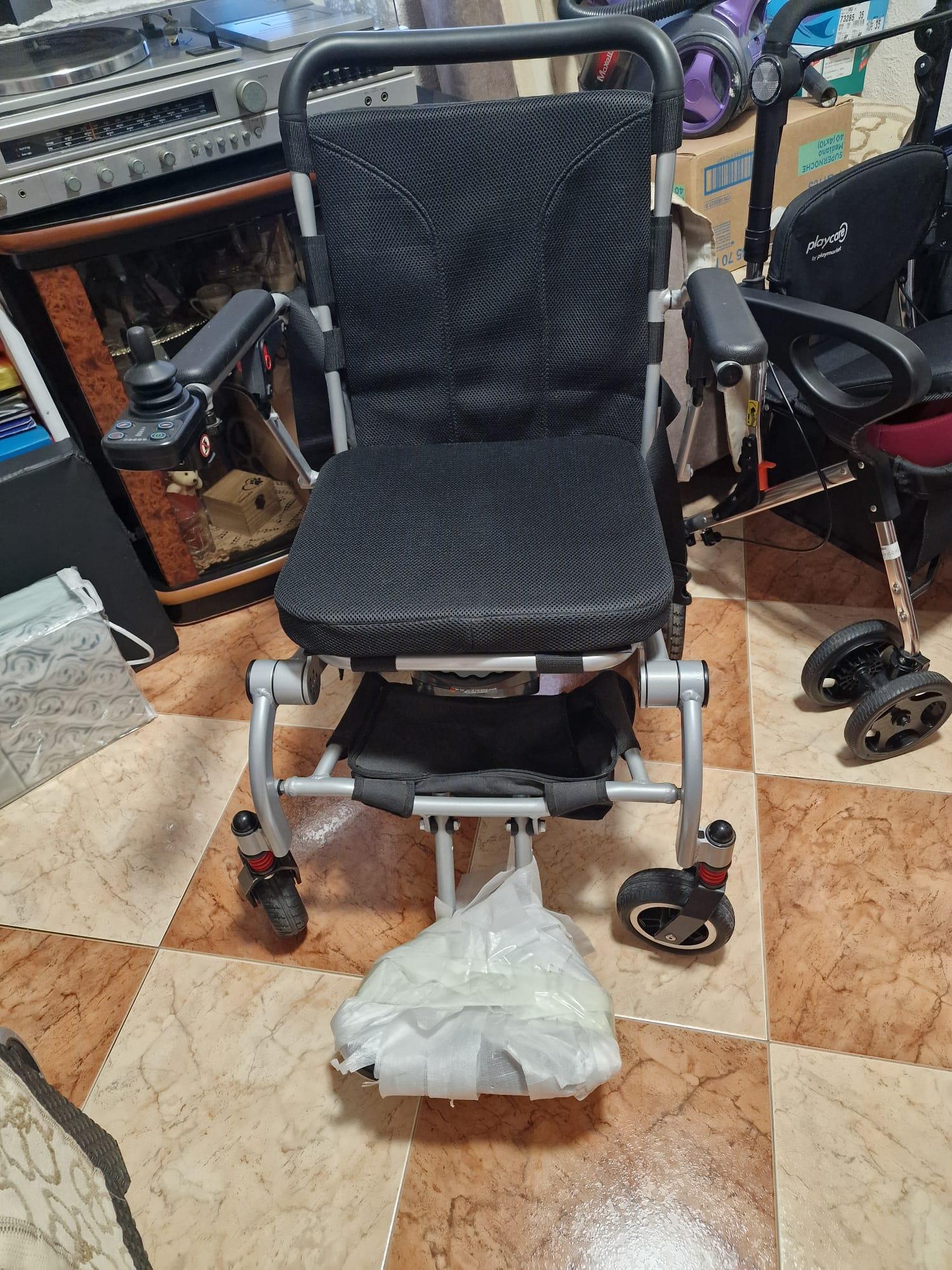 Silla de ruedas eléctrica Ultraligera Gala