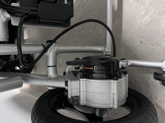 Silla de ruedas eléctrica W5517