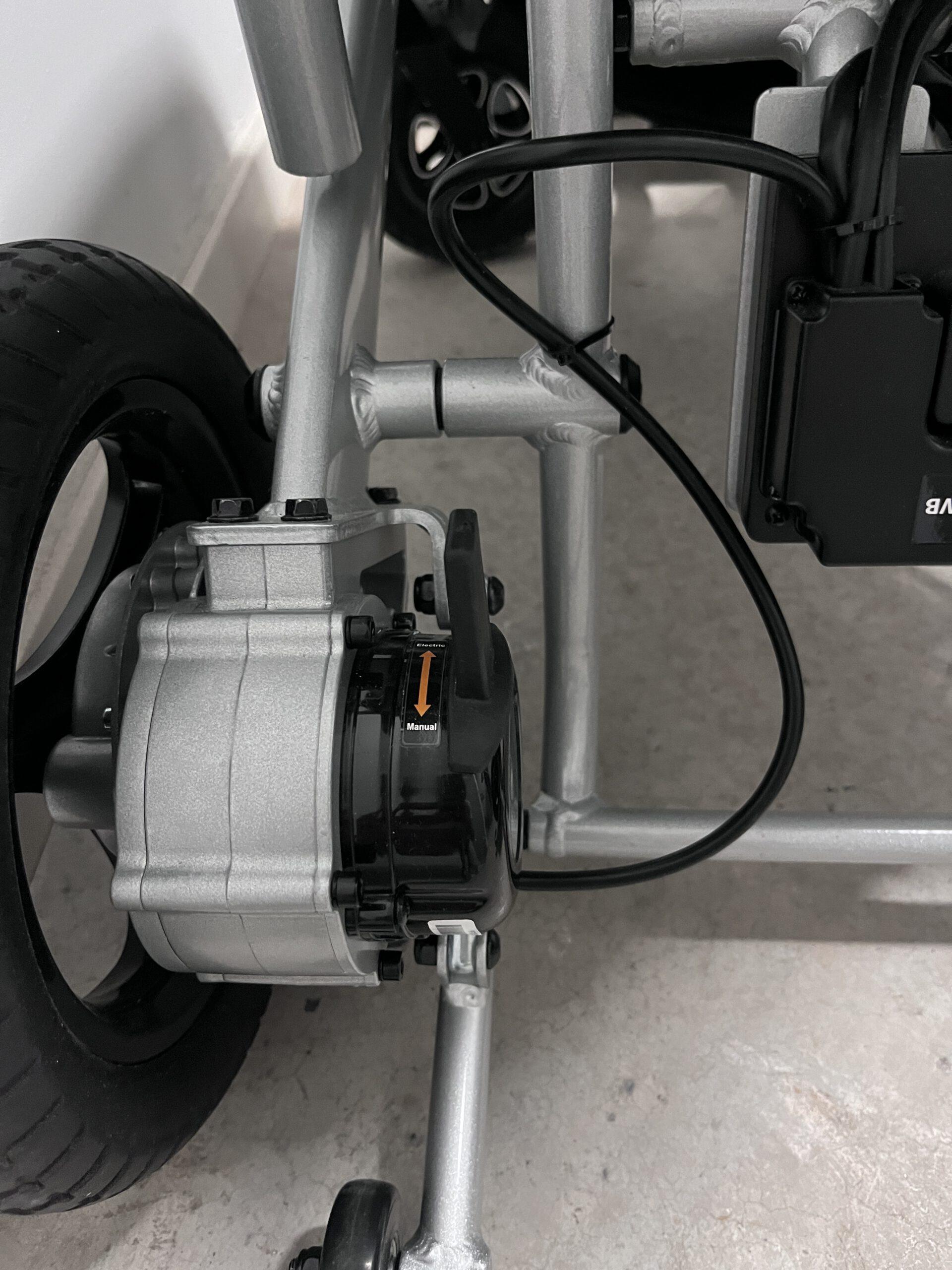 Silla de ruedas eléctrica W5517