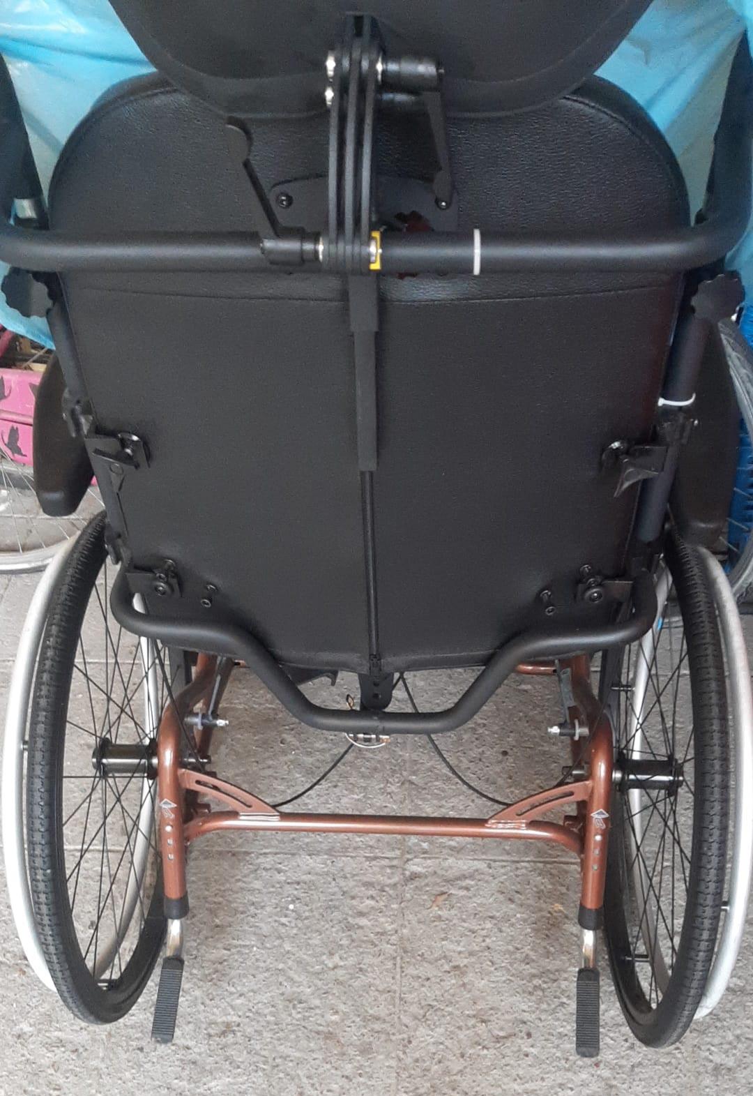 Silla de ruedas basculante Inovys II Multi