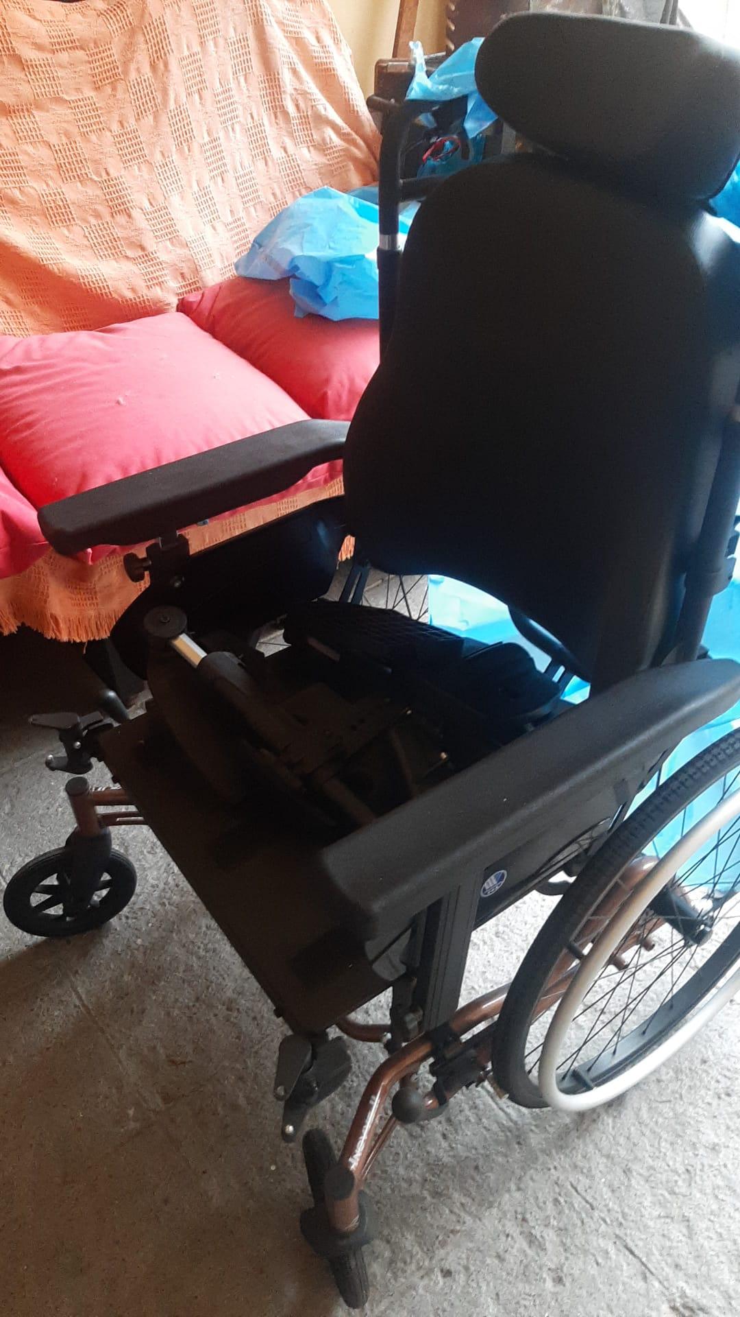 Silla de ruedas basculante Inovys II Multi