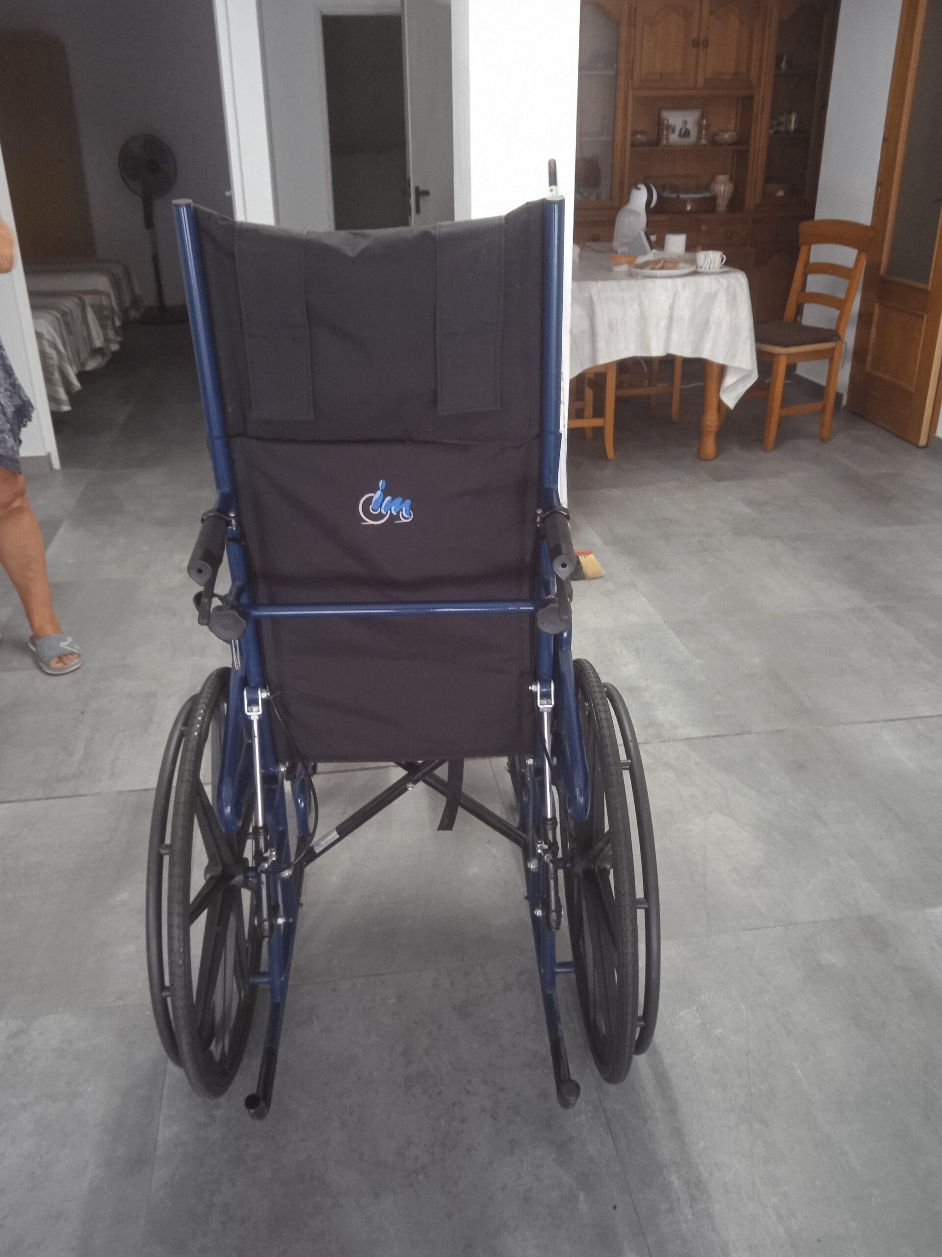 Silla ruedas manual alta de segunda mano