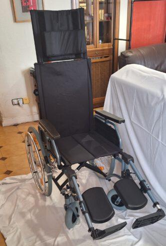 Silla de ruedas de aluminio con apoyacabezas Comfy