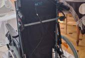 Silla de ruedas de aluminio con apoyacabezas Comfy