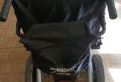 Dos sillas de ruedas eléctricas de segunda mano