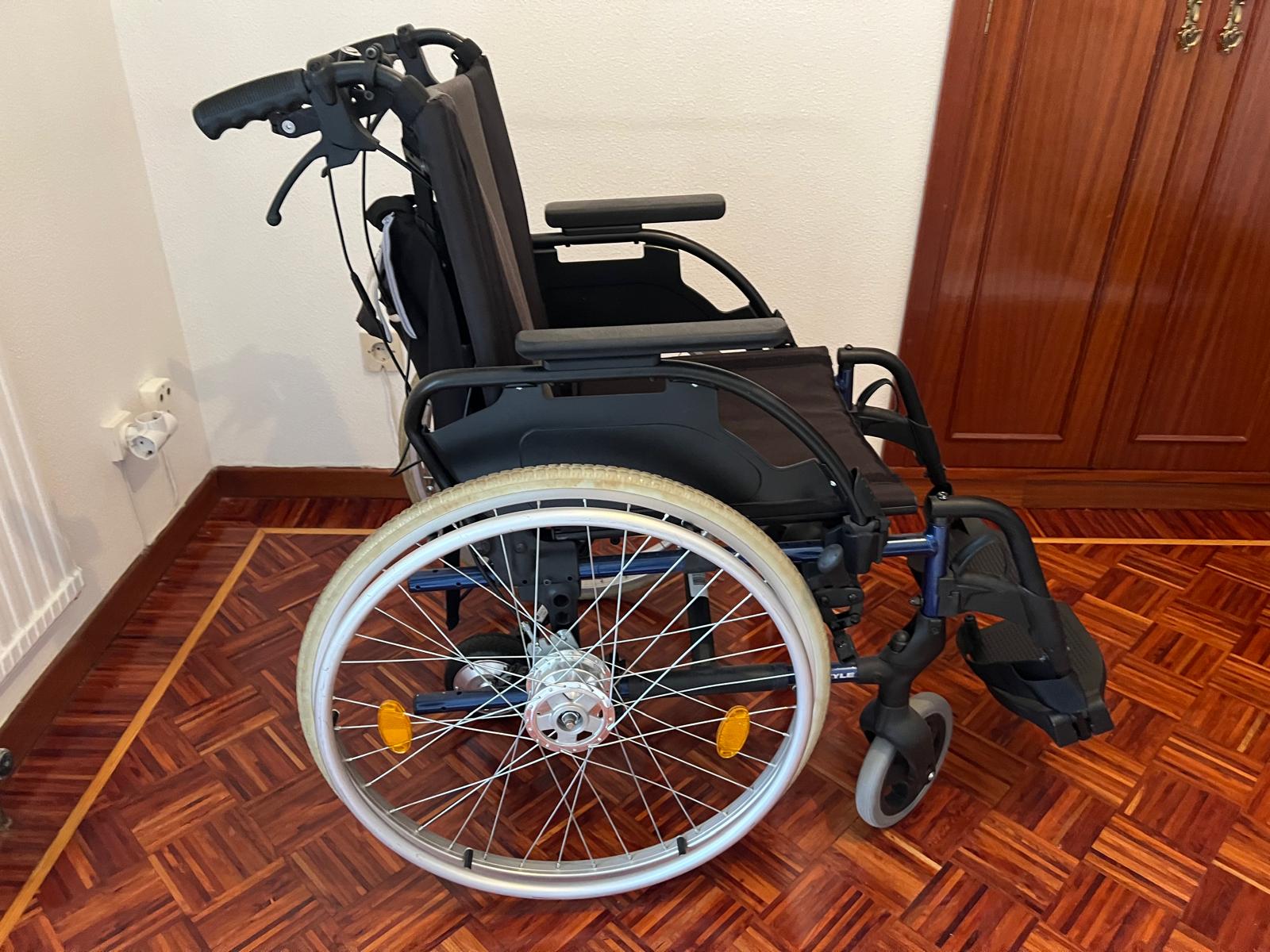 SILLA DE RUEDAS  Breezy Style