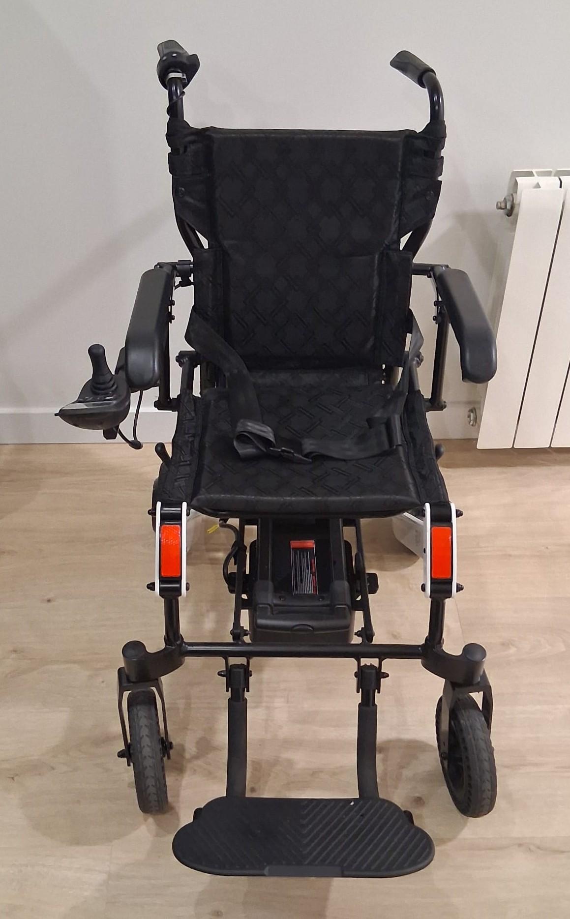 Silla de ruedas eléctrica plegable ultraligera VOCIC V55