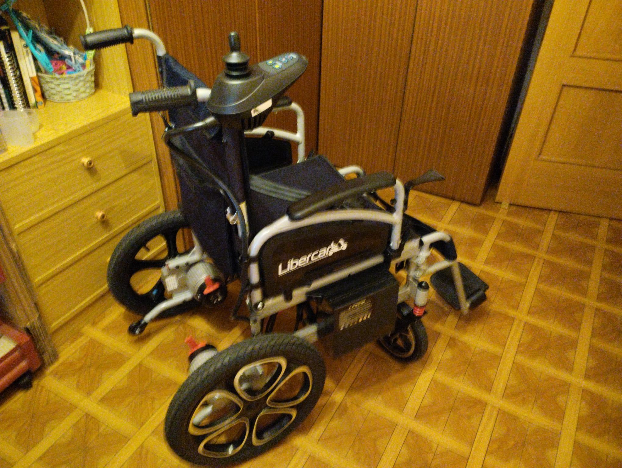 Silla de ruedas eléctrica plegable de segunda mano Elba