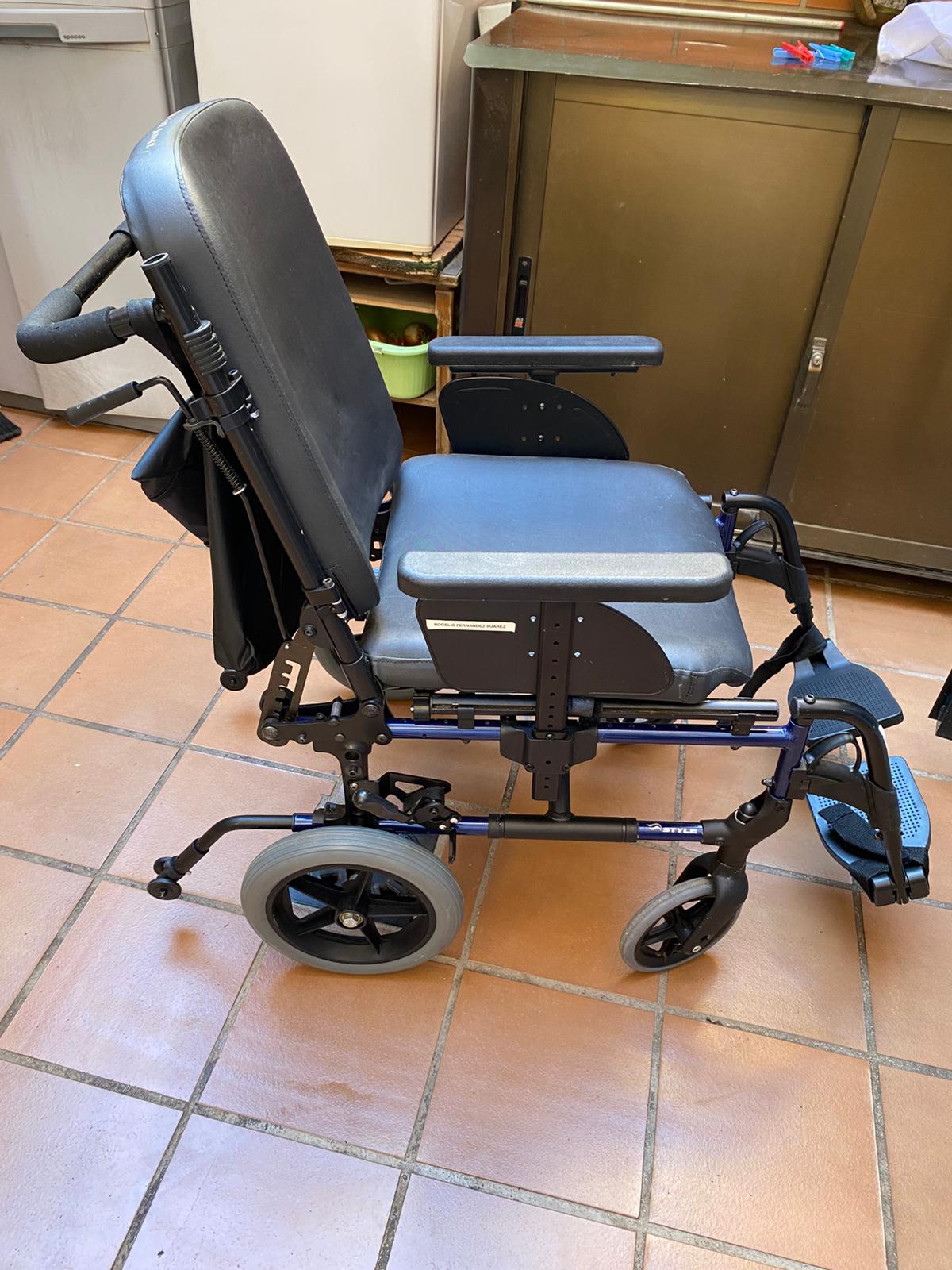 Silla de aluminio reclinable de segunda mano