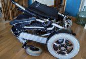 Silla de ruedas eléctrica Mobiclinic Troya Plus de ocasión