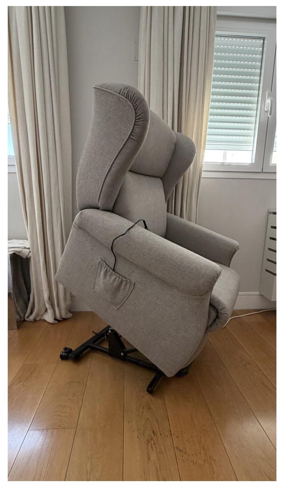 Sillón ortopédico eléctrico reclinable y elevador