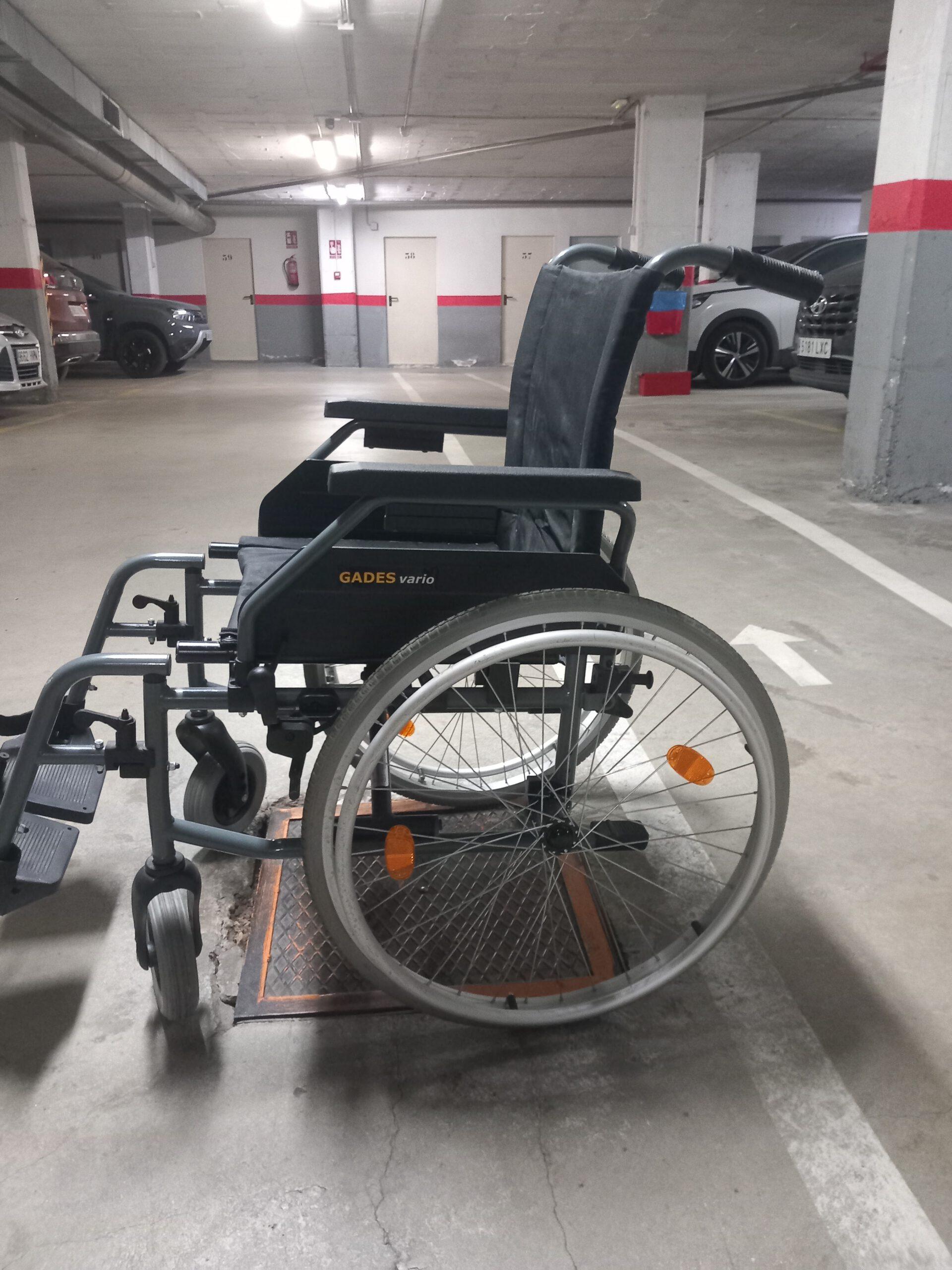 Silla de ruedas manual Gades Vario plegable de ocasión