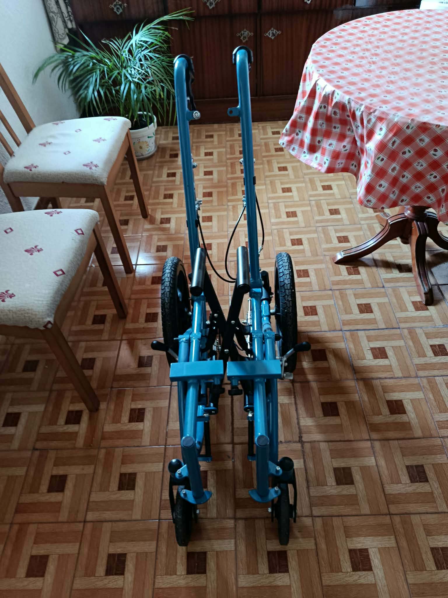 Silla de ruedas manual reclinable