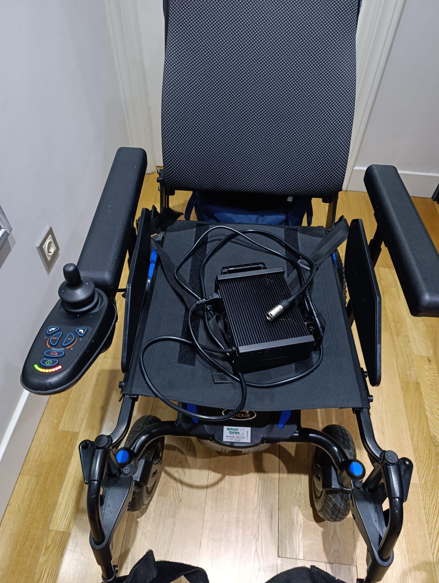 Silla de ruedas eléctrica Quickie SR E de segunda mano