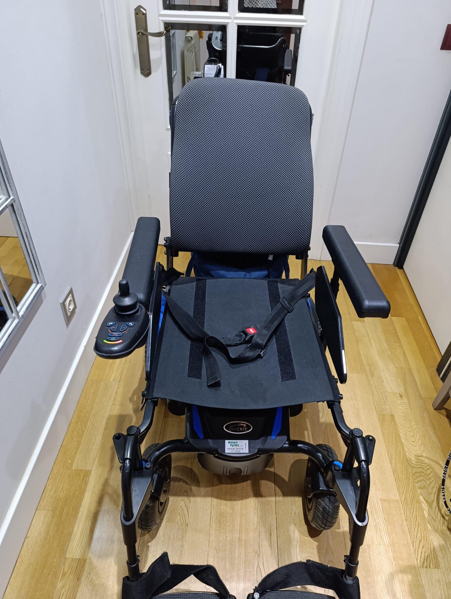 Silla de ruedas eléctrica Quickie SR E de segunda mano