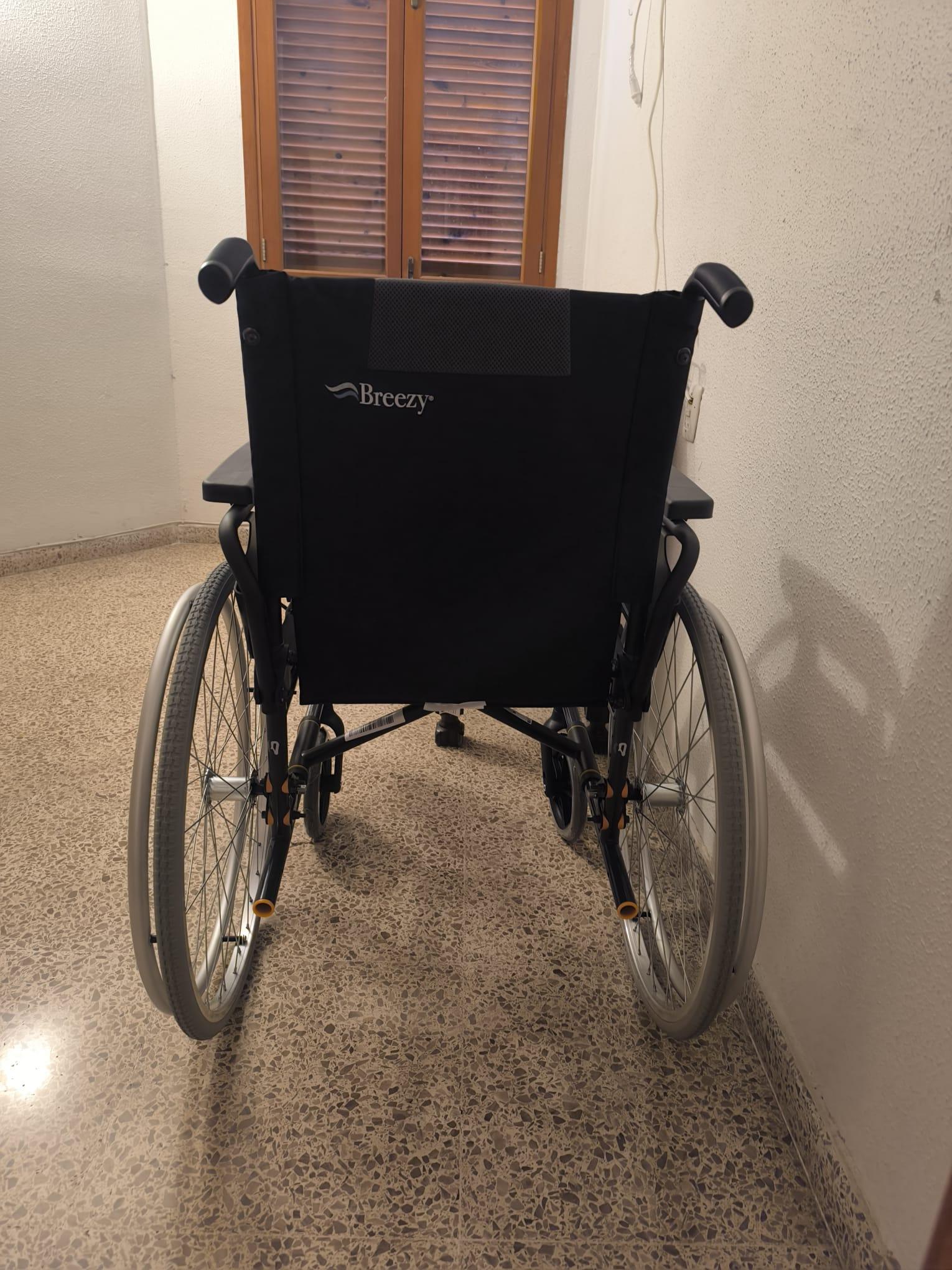 Silla de ruedas manual de segunda mano Breezy