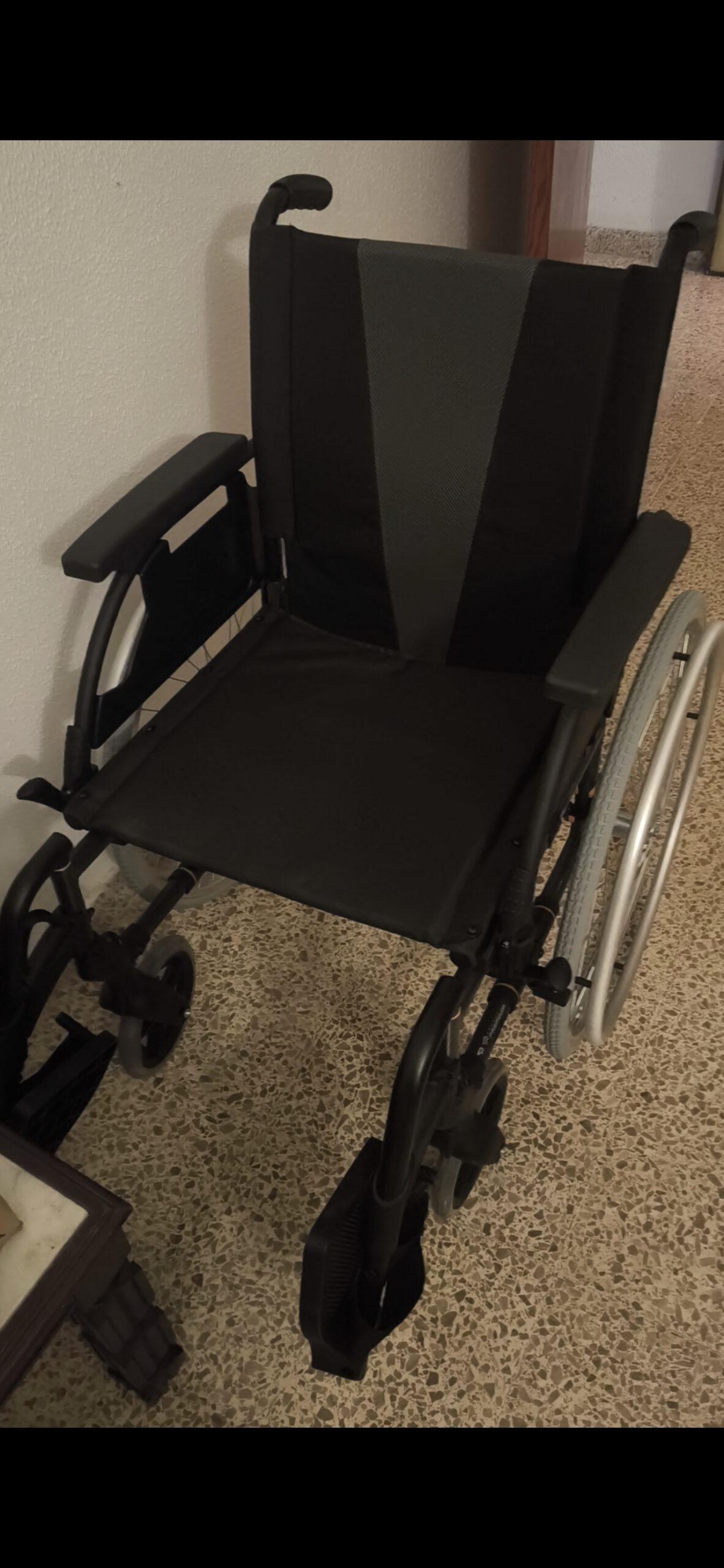 Silla de ruedas manual de segunda mano Breezy