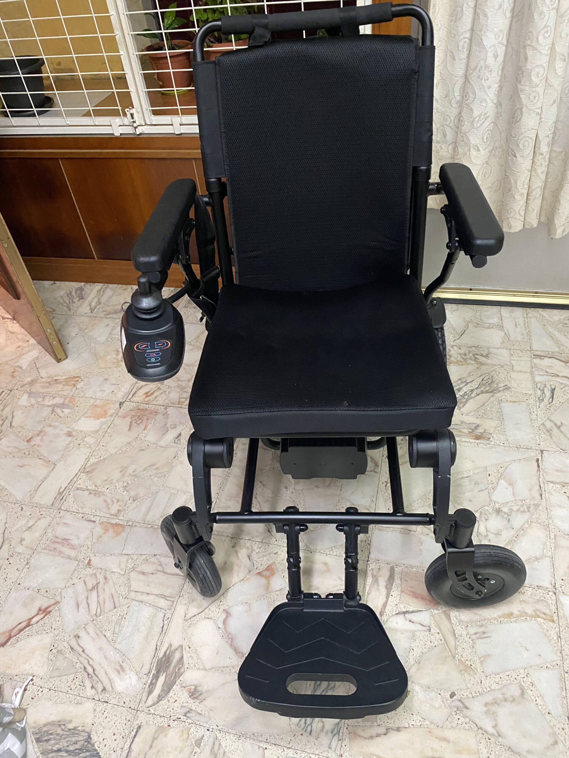 Silla de ruedas eléctrica Quickie Q50R seminueva