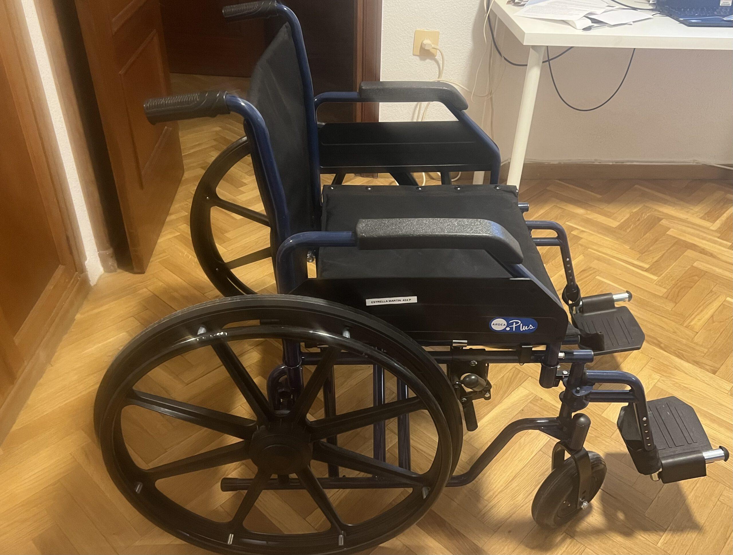 Silla de Ruedas Bariátrica XL Plegable 200Kg