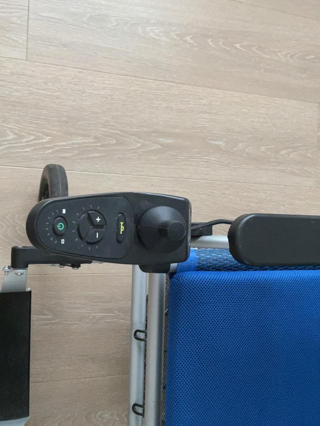Silla de ruedas eléctrica JOYTEC Ultralight de segunda mano