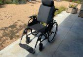 Silla de ruedas reclinable Vermeiren de segunda mano